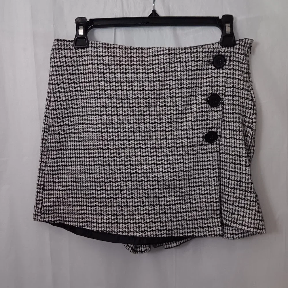 LOVE TREE SMALL CHECKERED PRINT SKORT